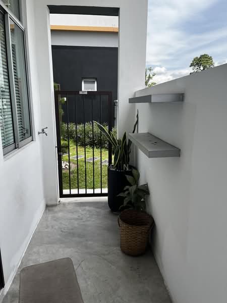 2-storey Terraced House for Sale in Scientex Jenjarom (Jenjarom) - Thien . - Exterior - PropertyGuru.com.my
