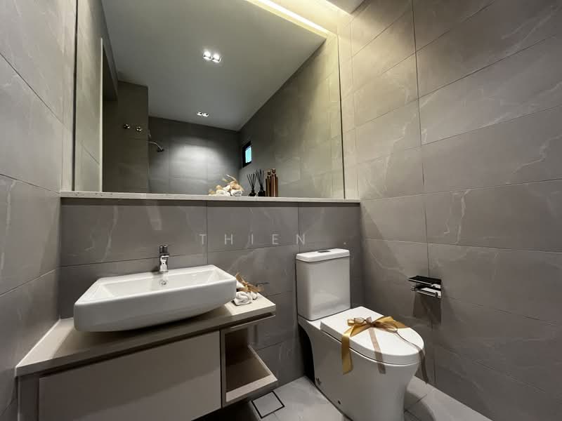 Rumah Teres 2-Tingkat untuk Dijual di Kota Kemuning (Shah Alam) - Thien . - Bathroom - PropertyGuru.com.my