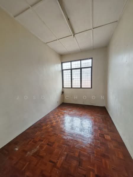 Rumah Teres 2 Tingkat untuk Dijual di Taman Universiti Indah (Seri Kembangan) - Joson Choong - PropertyGuru.com.my