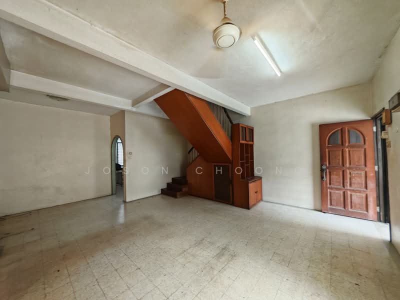 Rumah Teres 2 Tingkat untuk Dijual di Taman Universiti Indah (Seri Kembangan) - Joson Choong - PropertyGuru.com.my