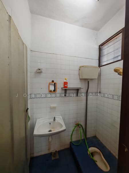 Rumah Teres 2 Tingkat untuk Dijual di Taman Universiti Indah (Seri Kembangan) - Joson Choong - PropertyGuru.com.my