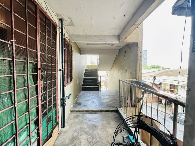 Rumah Flat untuk Dijual di Sentul Utama Flat - Shafika Shahidin - Corridor - PropertyGuru.com.my