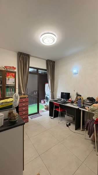 Rumah Teres 3-Tingkat untuk Disewa di Cyberjaya (Selangor) - Halim Mazlan - Study - PropertyGuru.com.my