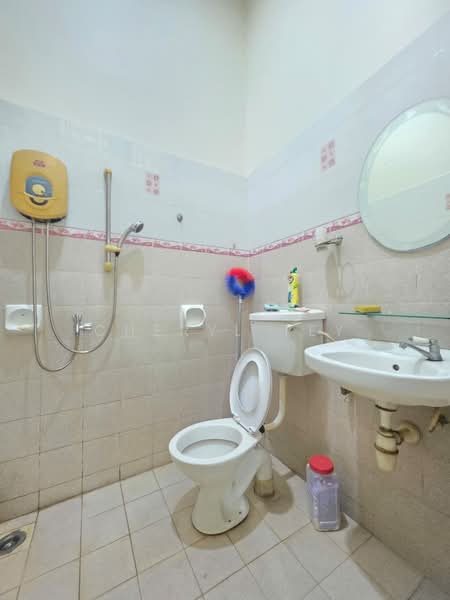 Rumah Teres 1-Tingkat untuk Dijual di Taman Nusa Jaya Mas (Iskandar Puteri (Nusajaya)) - Cheryl Tey - Bathroom - PropertyGuru.com.my