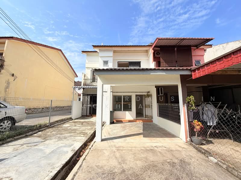 Rumah Teres 2-Tingkat untuk Dijual di Taman Pinggiran Senawang (Sungai Gadut) - Akramin Firdaus Bin Mokhtar - PropertyGuru.com.my