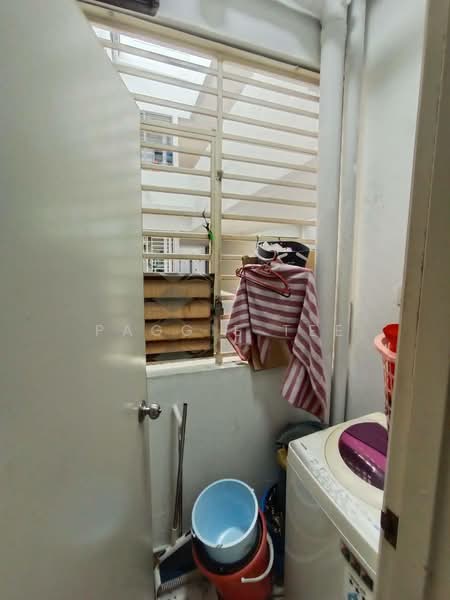 Kediaman Servis untuk Dijual di Greenfield Regency - Paggie Tee - Interior - PropertyGuru.com.my