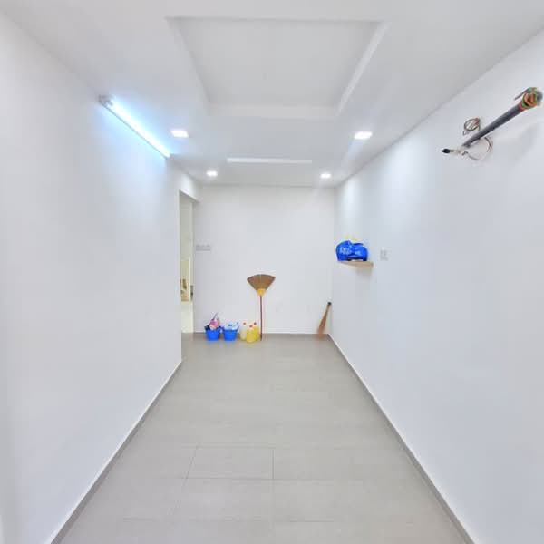 Rumah Teres untuk Dijual di Bukit Mertajam (Penang) - Ann Khor - Corridor - PropertyGuru.com.my