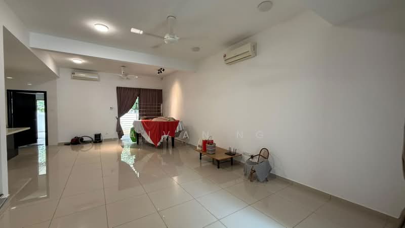 Rumah Teres 2-Tingkat untuk Dijual di Jade Hills (Kajang) - Aivan Ng - Living Room - PropertyGuru.com.my