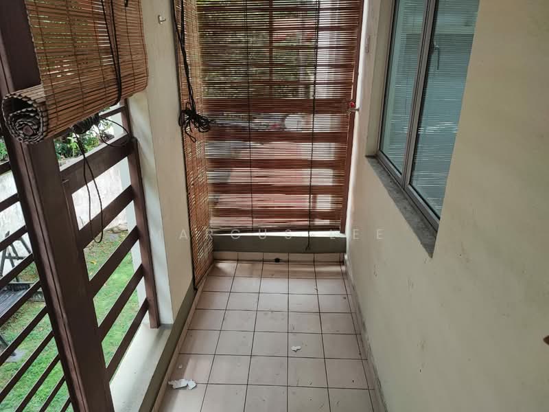 Rumah Bandar untuk Disewa di Batu Caves (Selangor) - Marcus Lee - Balcony - PropertyGuru.com.my