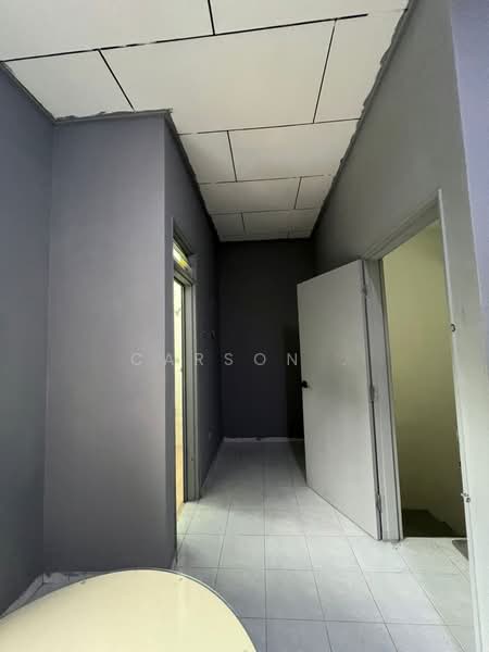 2-storey Terraced House for Sale in Taman Bukit Mewah (Tampoi) - Carson . - Corridor - PropertyGuru.com.my