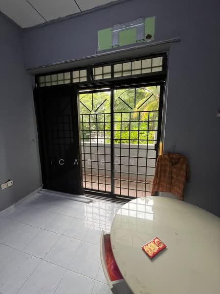 2-storey Terraced House for Sale in Taman Bukit Mewah (Tampoi) - Carson . - Balcony - PropertyGuru.com.my