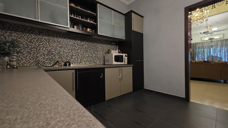 Terraced House for Sale in Kota Kemuning (Shah Alam) - J J - PropertyGuru.com.my
