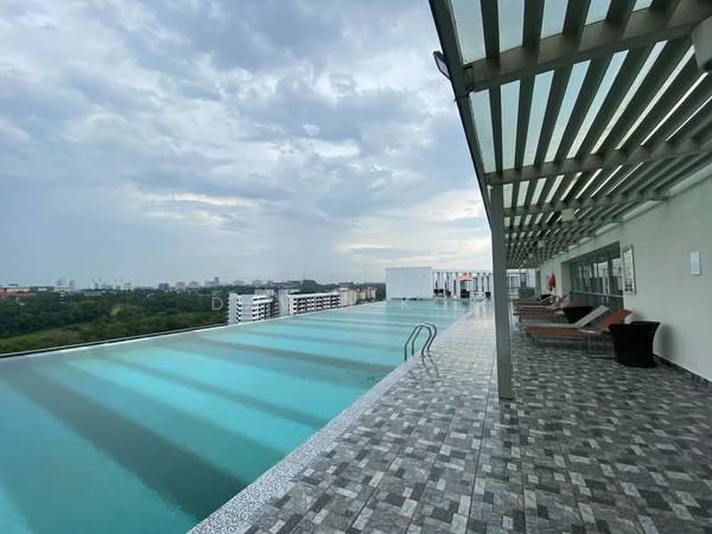 Kediaman Servis untuk Dijual di Suria Jelutong - David Kok - Pool - PropertyGuru.com.my