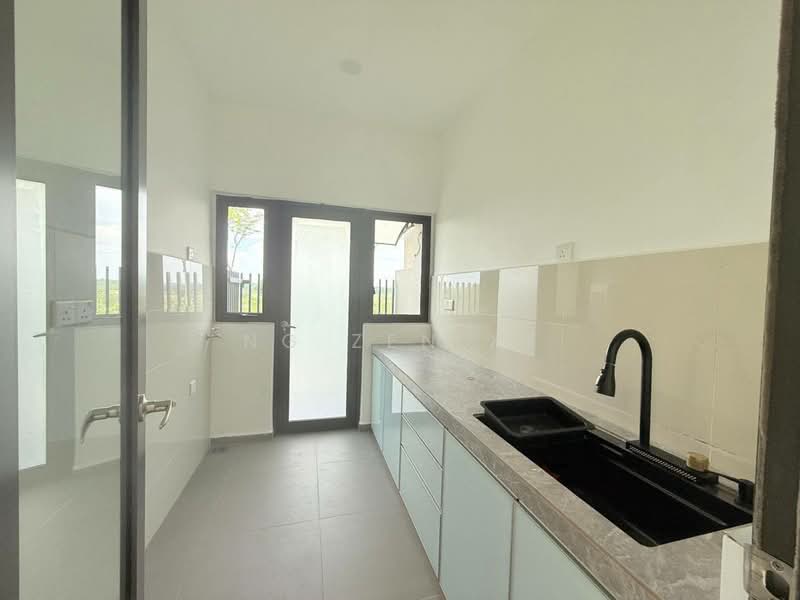 Rumah Teres untuk Dijual di Iskandar Puteri (Nusajaya) (Johor) - NG ZEN XI - Kitchen - PropertyGuru.com.my