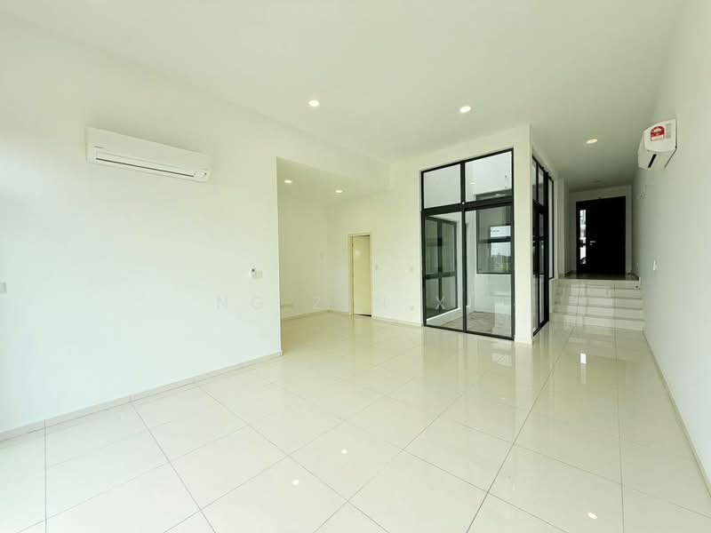 Rumah Teres untuk Dijual di Iskandar Puteri (Nusajaya) (Johor) - NG ZEN XI - Living Room - PropertyGuru.com.my