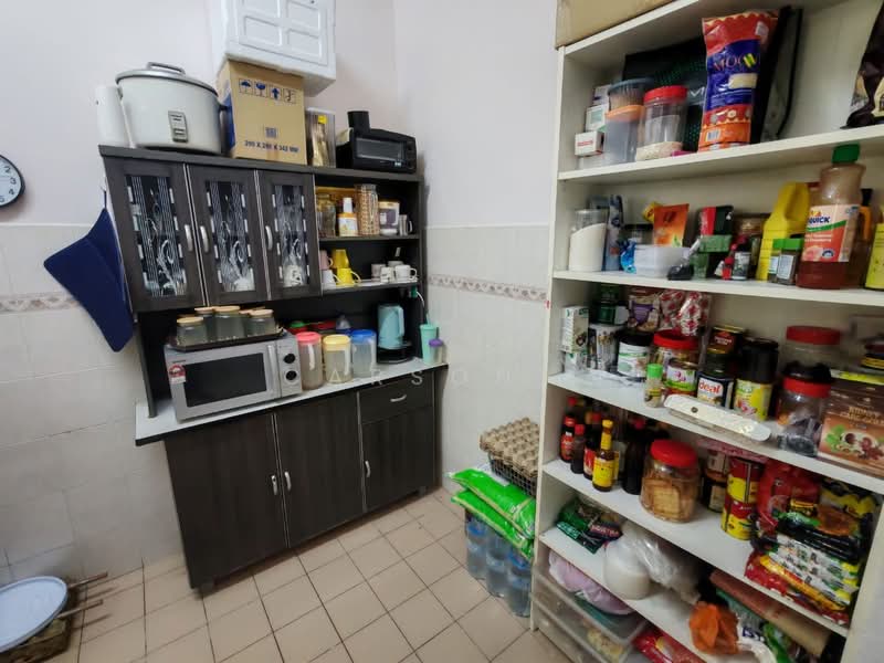 Rumah Teres 1-Tingkat untuk Dijual di Taman Puteri Wangsa (Ulu Tiram) - Carson . - Kitchen - PropertyGuru.com.my