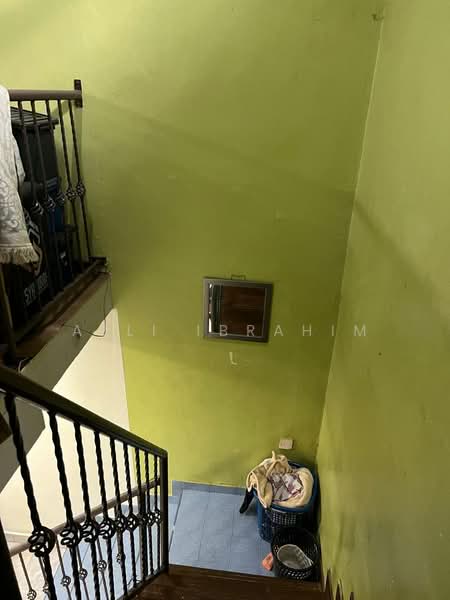 1.5-storey Terraced House for Sale in Taman Bukit Ampang (Ampang) - Azli Ibrahim - Interior - PropertyGuru.com.my