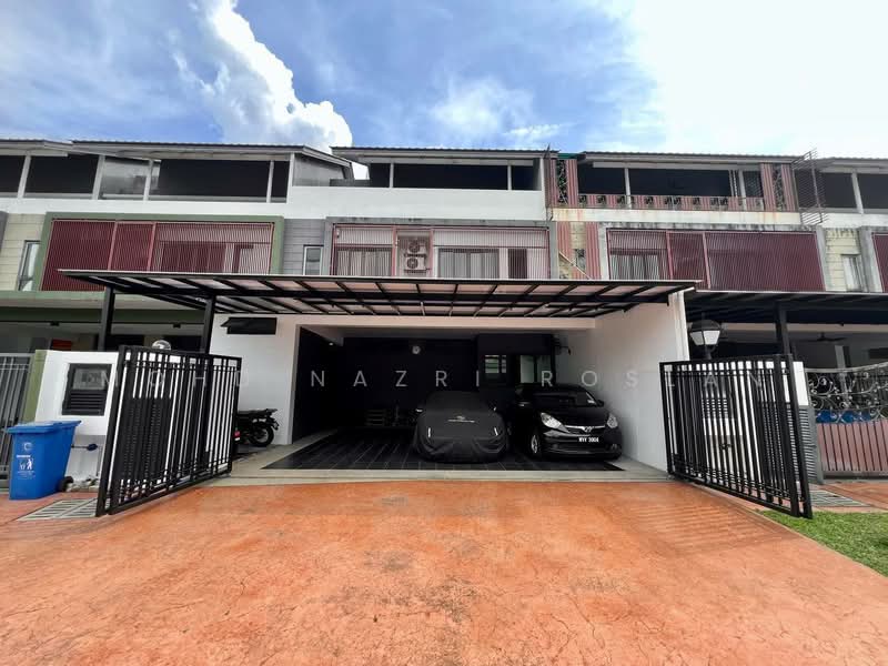 3-storey Terraced House for Sale in Denai Alam (Shah Alam) - Mohd Nazri Roslan - PropertyGuru.com.my