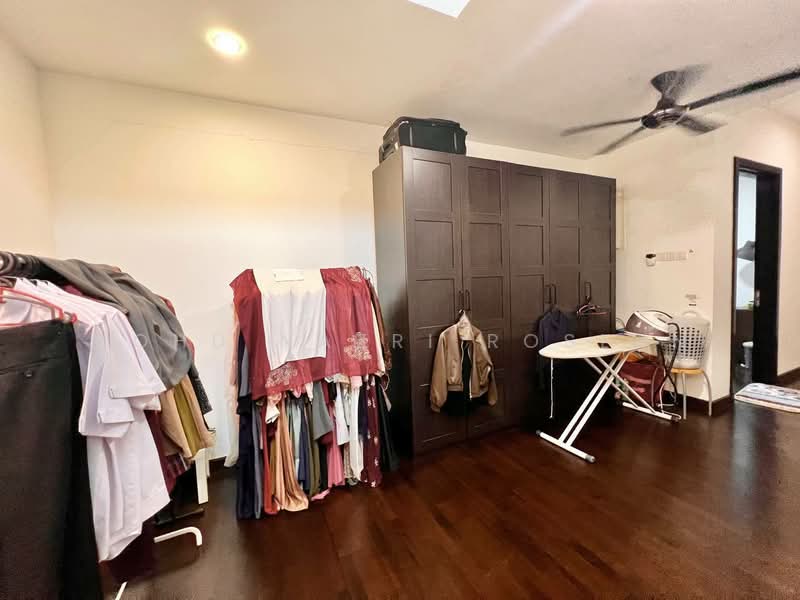 3-storey Terraced House for Sale in Denai Alam (Shah Alam) - Mohd Nazri Roslan - PropertyGuru.com.my