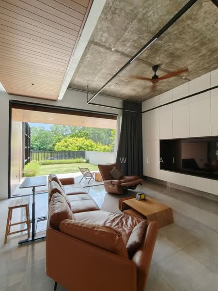 Bungalow House untuk Dijual di Bandar Sungai Long (Selangor) - Matthew Lai - Living Room - PropertyGuru.com.my