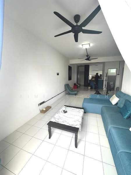 Pangsapuri untuk Disewa di Suasana Harmoni - Aimi Mahirah - Living Room - PropertyGuru.com.my