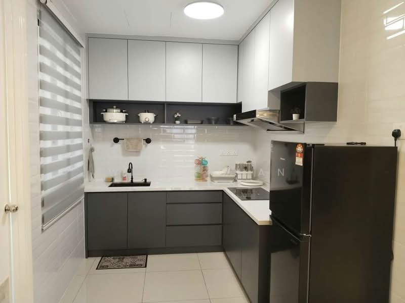 Kondominium untuk Dijual di Upper East @ Tiger Lane - Winny Chan - Kitchen - PropertyGuru.com.my