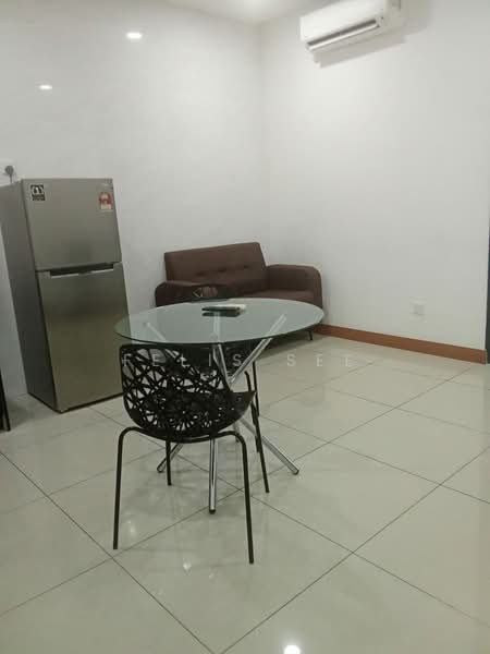 Kediaman Servis untuk Disewa di KL Gateway Residences - Felis See - Living Room - PropertyGuru.com.my