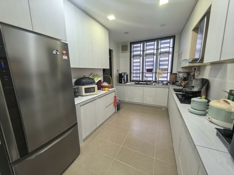 2-storey Terraced House for Sale in Mutiara Rini (Skudai) - Eva Siow - Kitchen - PropertyGuru.com.my