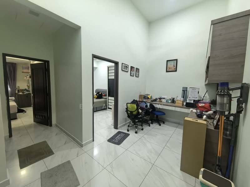2-storey Terraced House for Sale in Mutiara Rini (Skudai) - Eva Siow - Study - PropertyGuru.com.my