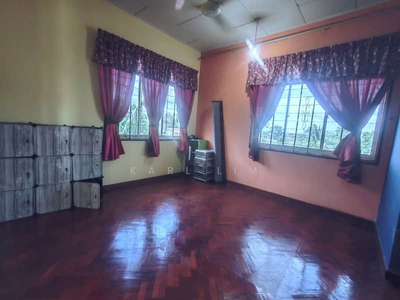 Bungalow House for Sale in Taman Suria (Johor Bahru) - Karl Lim - Living Room - PropertyGuru.com.my
