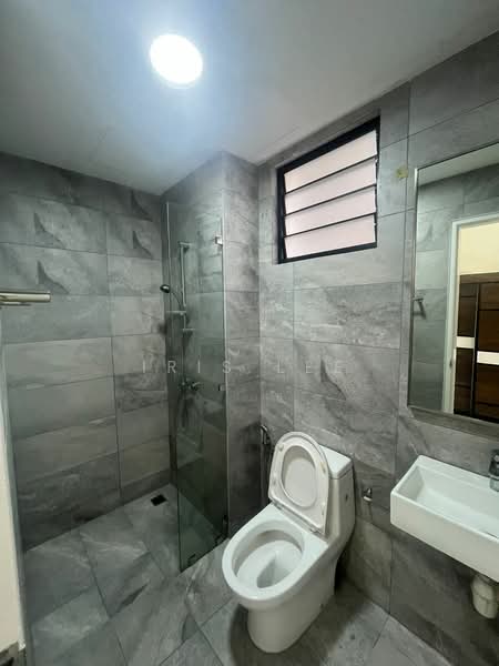 Kediaman Servis untuk Disewa di Equine Residence - Iris Lee - Bathroom - PropertyGuru.com.my