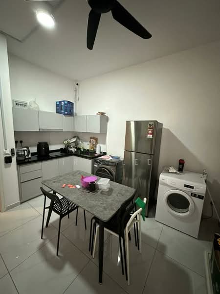 Kediaman Servis untuk Disewa di Equine Residence - Iris Lee - Kitchen - PropertyGuru.com.my