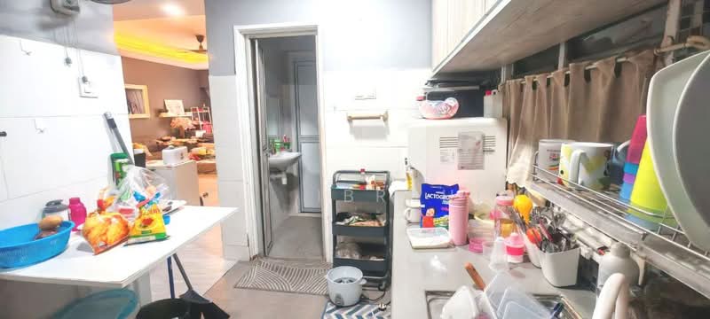 Pangsapuri untuk Dijual di Merdeka Villa - Azli Ibrahim - Kitchen - PropertyGuru.com.my