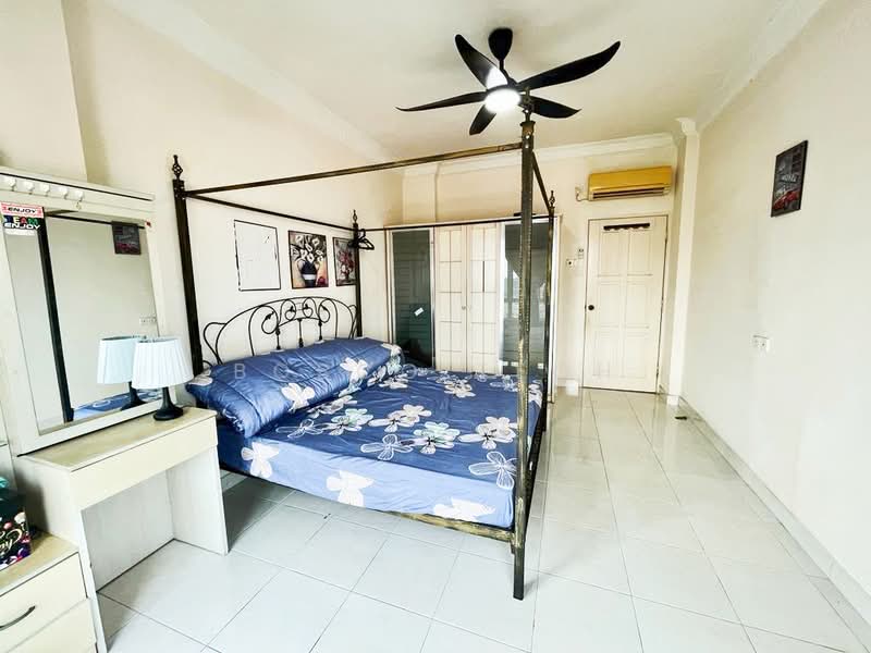 Kondominium untuk Disewa di Regency Heights Condo - Bosco Teoh - Bedroom - PropertyGuru.com.my