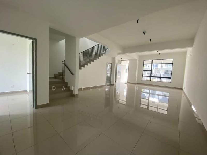 2-storey Terraced House for Sale in Taman Ponderosa (Johor Bahru) - Daniel Yong - Living Room - PropertyGuru.com.my