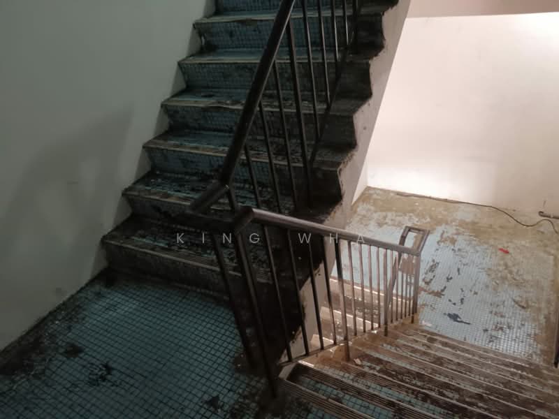 Kedai untuk Dijual di Ulu Kelang (Kuala Lumpur) - King Wha - Corridor - PropertyGuru.com.my