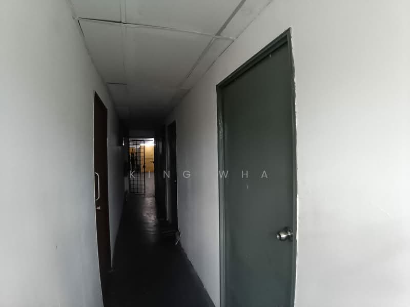 Kedai untuk Dijual di Ulu Kelang (Kuala Lumpur) - King Wha - Corridor - PropertyGuru.com.my
