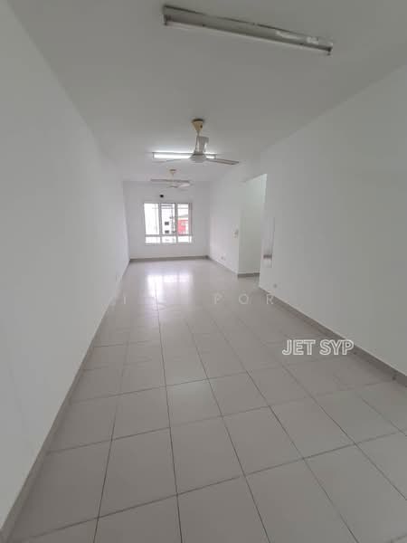 Apartment for Sale at Seri Jati - Ivy Por - Living Room - PropertyGuru.com.my