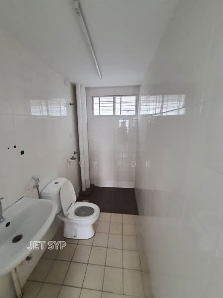 Apartment for Sale at Seri Jati - Ivy Por - Bathroom - PropertyGuru.com.my