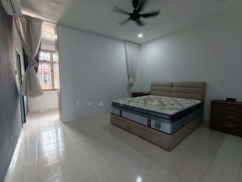 Townhouse for Sale in Johor Bahru (Johor) - Eva Siow - Bedroom - PropertyGuru.com.my