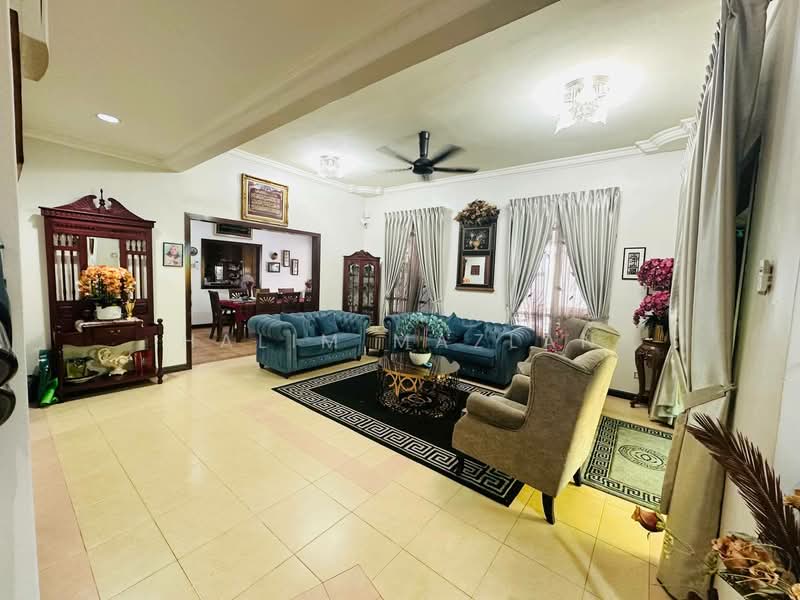 Semi-Detached House for Sale in Ukay Perdana (Ulu Kelang) - Halim Mazlan - Living Room - PropertyGuru.com.my