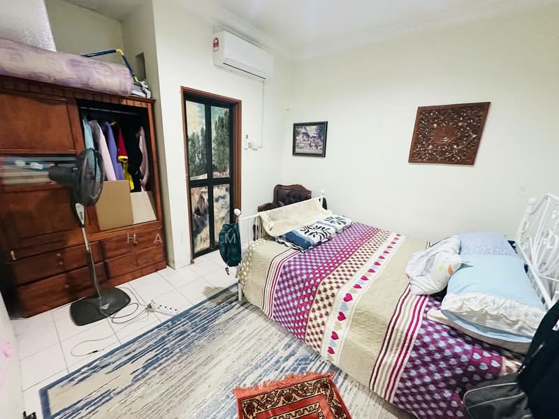 Semi-Detached House for Sale in Ukay Perdana (Ulu Kelang) - Halim Mazlan - Bedroom - PropertyGuru.com.my