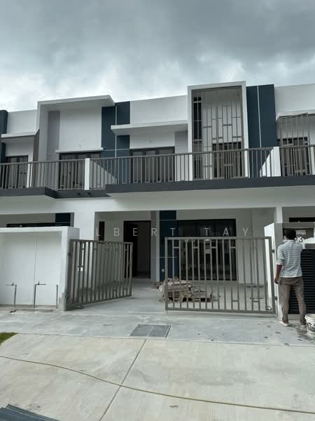 2-storey Terraced House for Sale in Taman Puchong Tekali (Puchong) - Gilbert Tay - Exterior - PropertyGuru.com.my