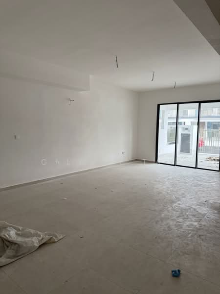 2-storey Terraced House for Sale in Taman Puchong Tekali (Puchong) - Gilbert Tay - Living Room - PropertyGuru.com.my