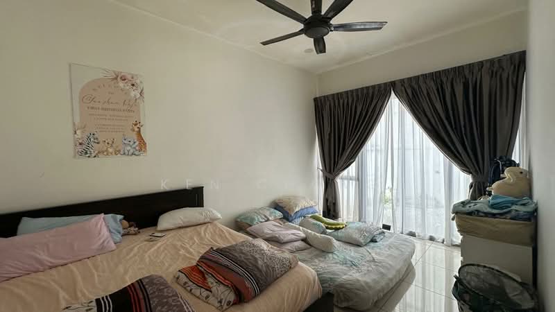 Semi-Detached House for Sale in Taman Anggun 3 (Rawang) - Ken Chong - Bedroom - PropertyGuru.com.my