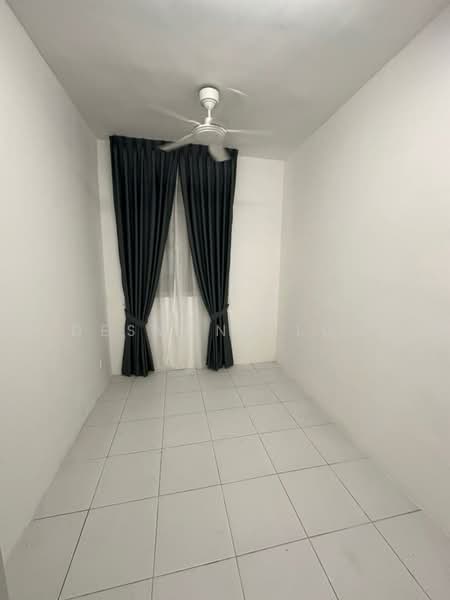 Condominium for Rent at Residensi Sateria - Desmond Low - Interior - PropertyGuru.com.my