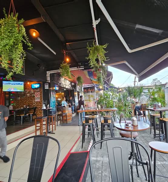 Shop for Rent in Desa Pahlawan (Ampang) - Shane Khow - Exterior - PropertyGuru.com.my