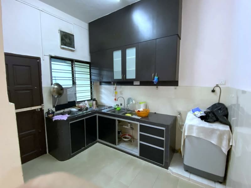 Rumah Teres 2-Tingkat untuk Dijual di Taman Pulai Utama (Skudai) - Karl Lim - Kitchen - PropertyGuru.com.my