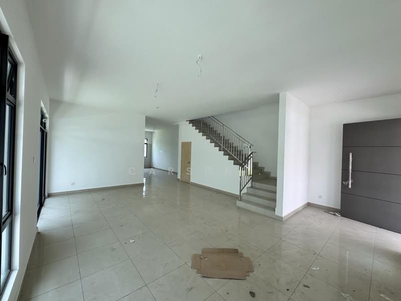 Rumah Kluster untuk Dijual di Taman Mount Austin (Tebrau) - Carson . - Living Room - PropertyGuru.com.my