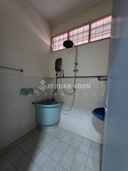 2-storey Terraced House for Rent in Taman Teratai (Butterworth) - Jordan Voon - Bathroom - PropertyGuru.com.my